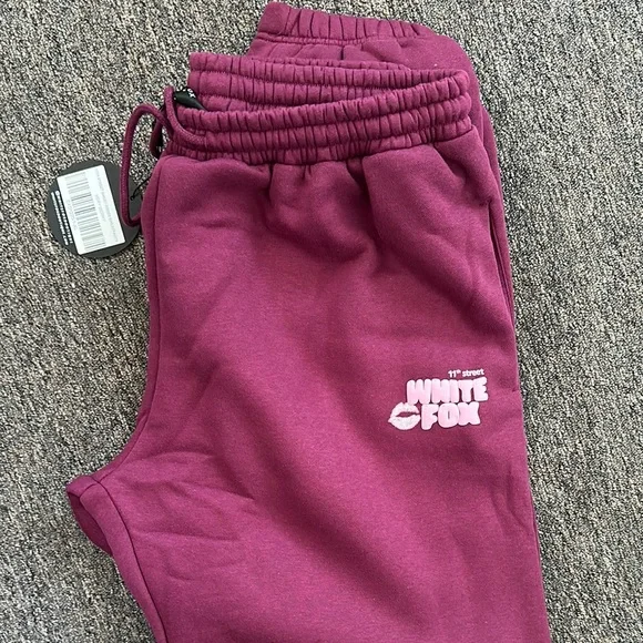 White Fox 11th street Sweet Kisses Set NWT - Picture 3 of 4